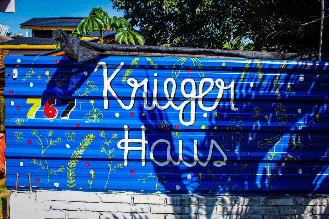 Krieger Haus Vandrarhem Puerto Iguazú Exteriör bild